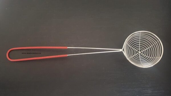 WEBBED STRAINER LADLE - RED HANDLE